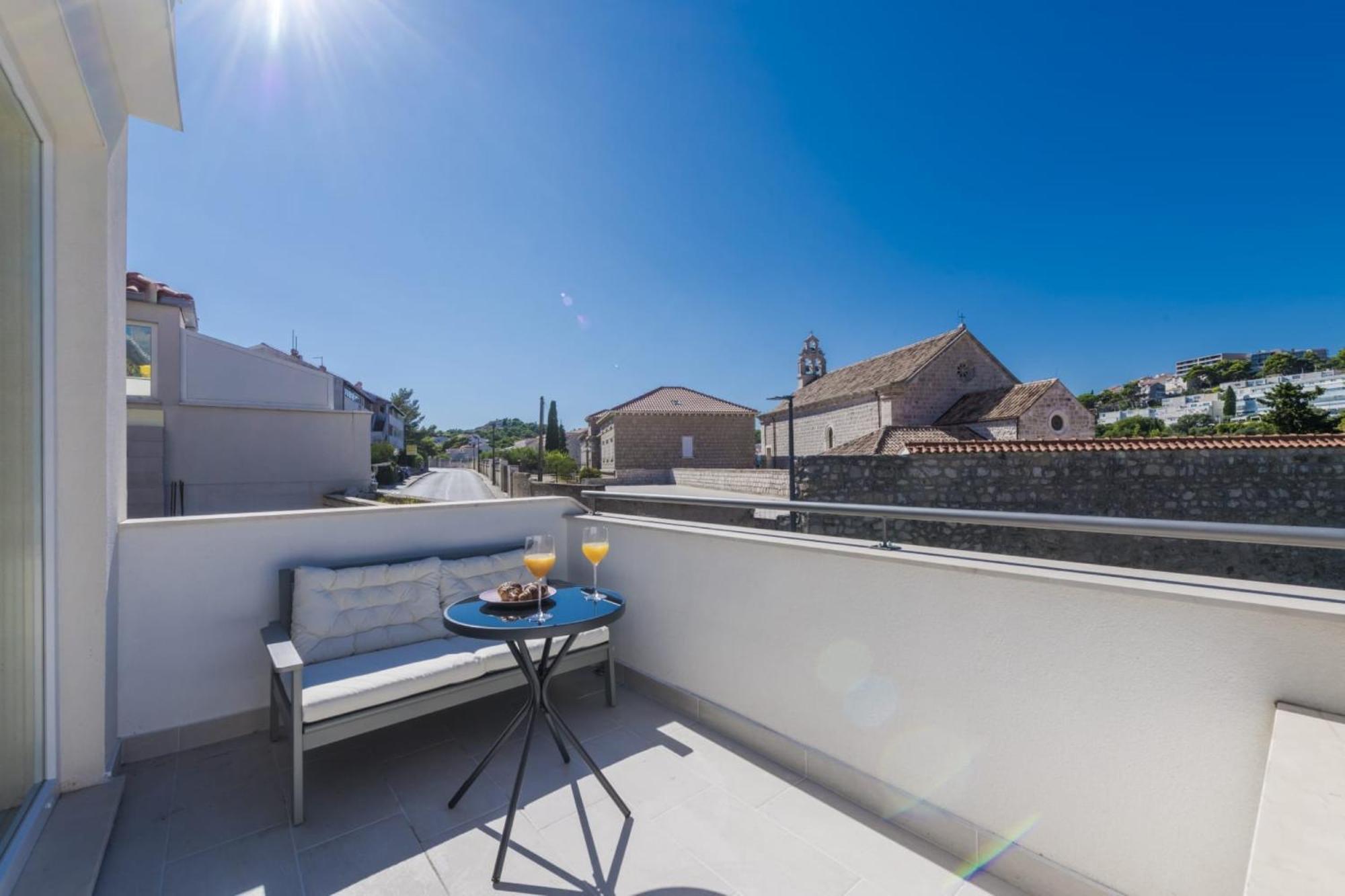 & Primi With Free Parking Gasthof Dubrovnik