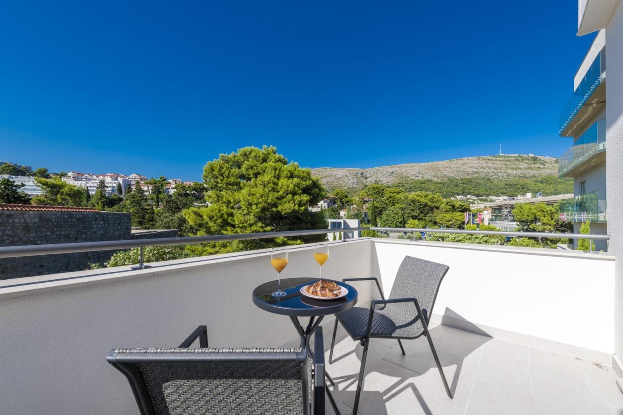 Guest house & Primi With Free Parking Dubrovnik